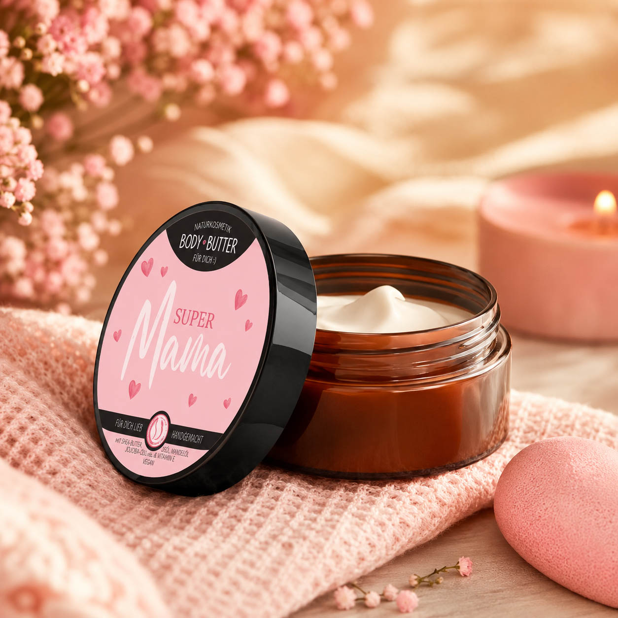 Bodybutter „Super Mama" in Anwendung – Naturkosmetik von Geschenk für Dich
