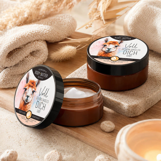 Bodybutter „Voll schön, dass es Dich gibt“ Alpaka in Anwendung – Naturkosmetik von Geschenk für Dich