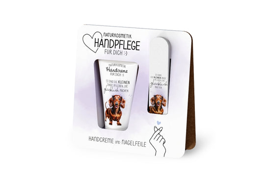 Handpflege-Set mit Spruch „Es sind die kleinen Dinge im Leben, die uns glücklich machen" Naturkosmetik-Handcreme (30ml) mit Bio-Sheabutter + Nagelfeile (240 Körnung). Süßes Dackel-Motiv