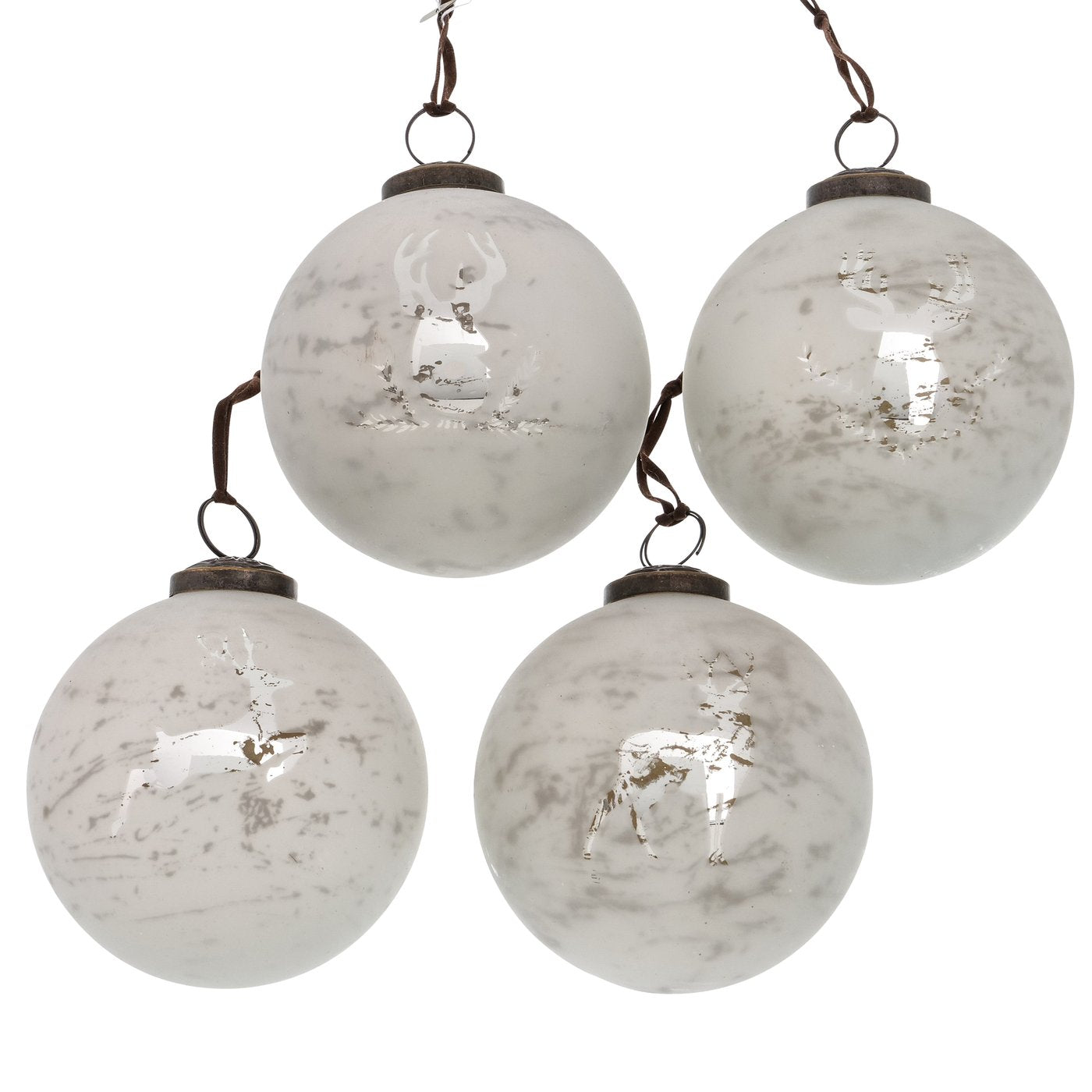 4er Set Glas-Weihnachtskugeln „Hirsch Rudolf“ von Boltze, Ø 10 cm, in Silber-Weiß. Je 72 g pro Kugel, edles Hirschmotiv