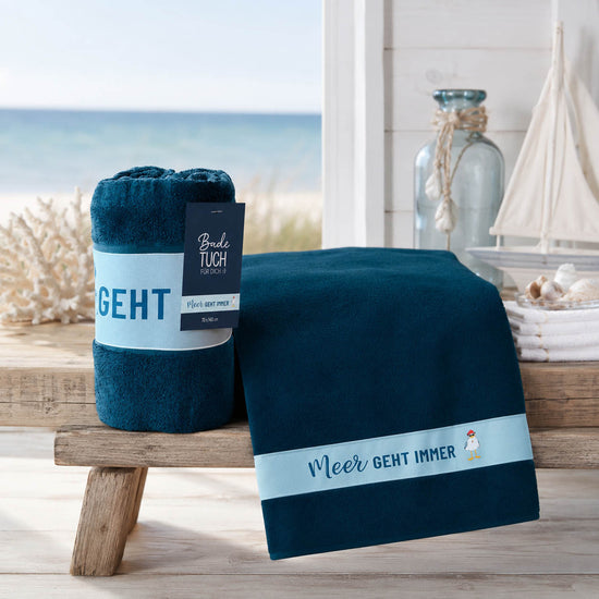 Maritimes Strandtuch Meer geht immer Möwe am Strand, Badetuch von Geschenk für Dich