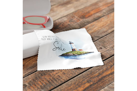 Maritimes Brillenetui "Ein wenig Meer tut viel für die Seele" mit Leuchtturm-Motiv und passendem Putztuch von Geschenk für Dich