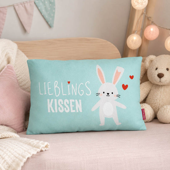 Kinderkissen Hase Lieblingskissen mit Hasenmotiv und Herzen auf Mint, apricotfarbene Rückseite
