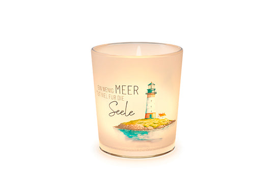 Maritimes Glas-Windlicht mit Leuchtturm-Motiv und inspirierendem Spruch „Ein wenig Meer tut viel für die Seele“ von Geschenk für Dich