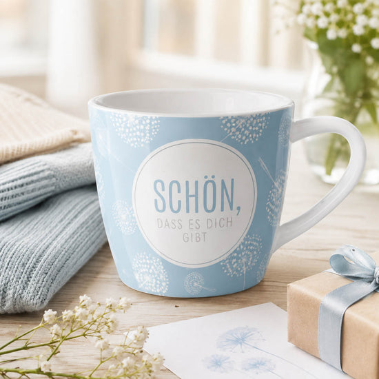 Maxi Becher „Schön, dass es Dich gibt" Relax – große Tasse im Alltag