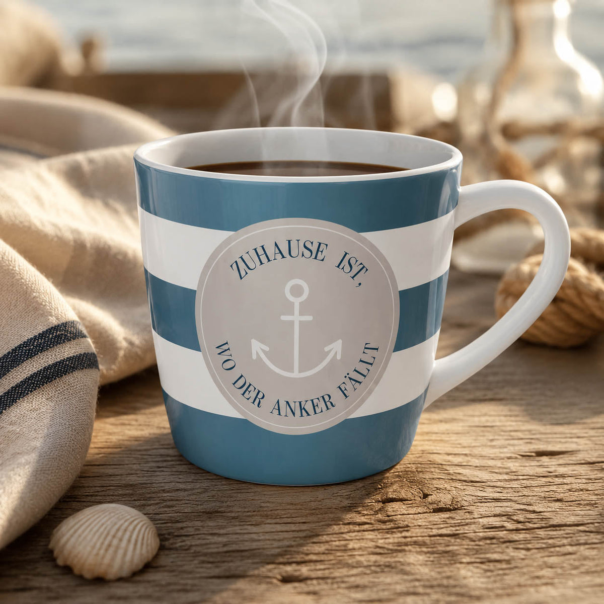 Maxi Becher „Zuhause ist, wo der Anker fällt" – große Tasse im maritimen Alltag