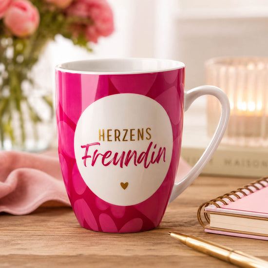 Tasse „Herzens Freundin“ – pink mit Herz, Becher 250 ml – Malou Home Design®