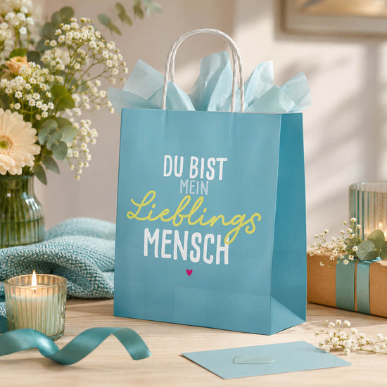 Geschenktüte „Du bist mein Lieblingsmensch“ Petrol – Geschenk für Dich (Moodbild)