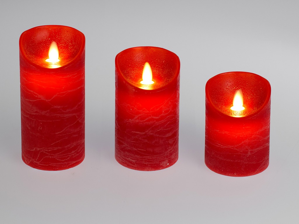 LED Kerze rot mit beweglicher Flamme Wackelkerze